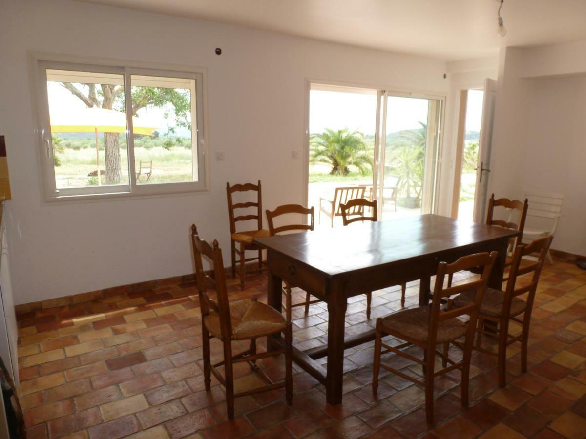 Domaine De Camp Joyeux Apartment Puget-Ville Екстериор снимка
