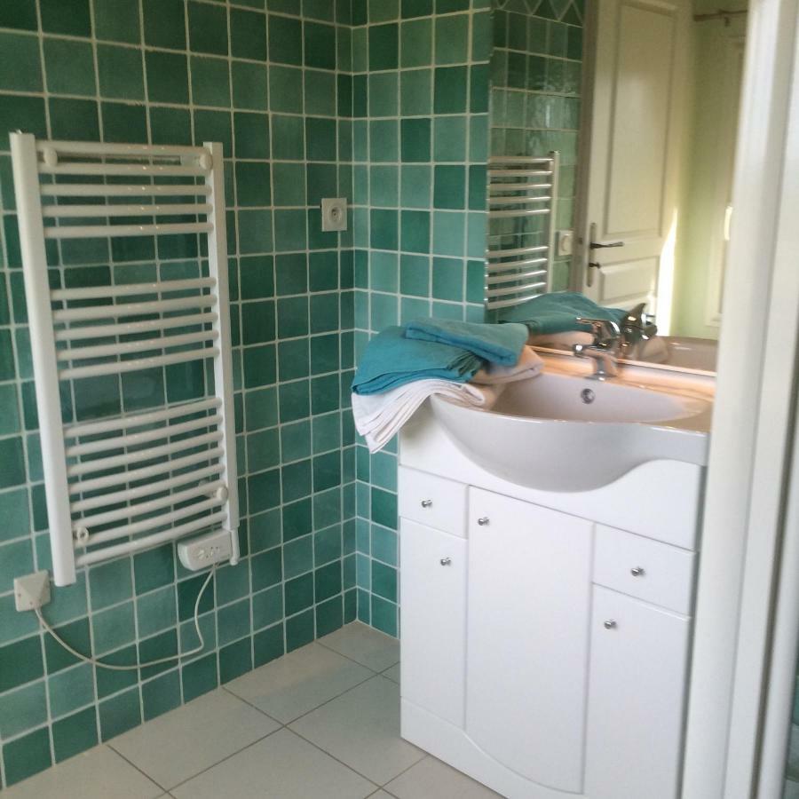 Domaine De Camp Joyeux Apartment Puget-Ville Екстериор снимка